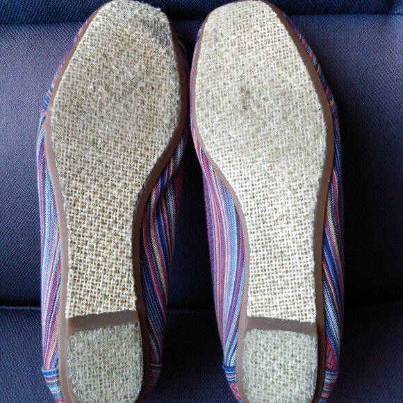 Toms Shoes Ballet Flats Size 9 Hippy Boho Folkwear Tribal Print - Picture 10 of 16